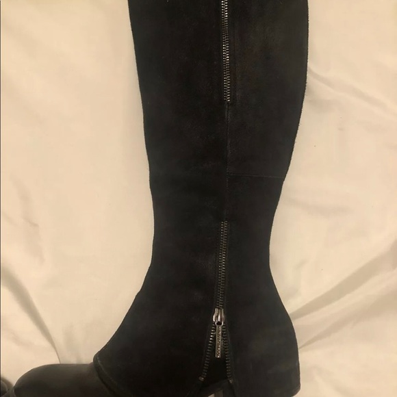 donald pliner devi boots size 9